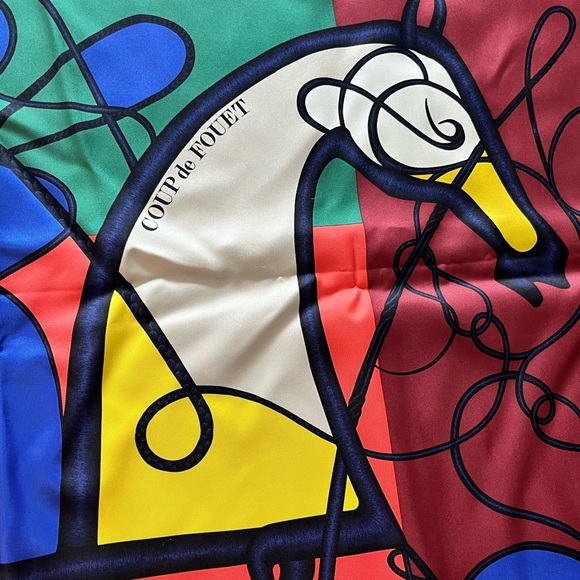 Hermès Scarf Carre 90cm Coup de Fouet 100% Silk Red Green Blue Multi R7019 - Picture 3 of 9